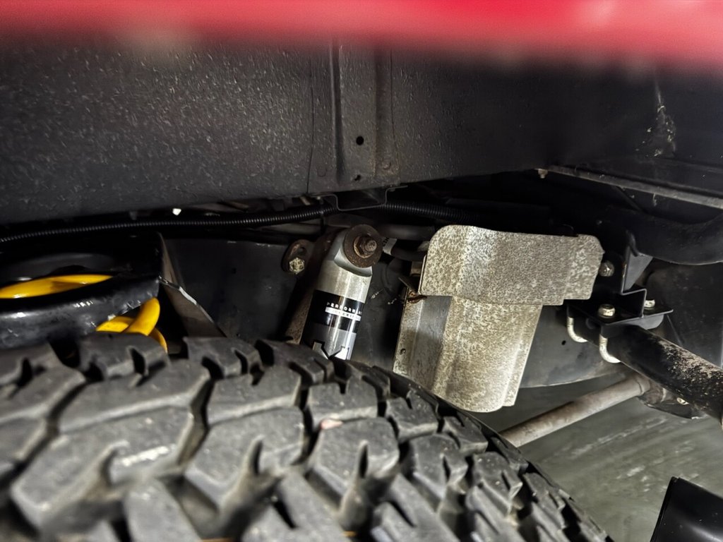 Used Land Rover Defender 90 2013 for sale - 77967611: Photo 9