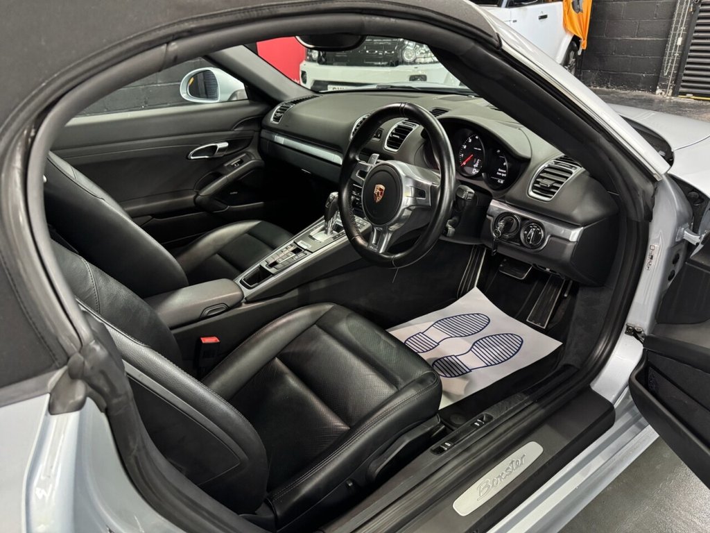 Used Porsche Boxster 2015 for sale - 76235601: Photo 16