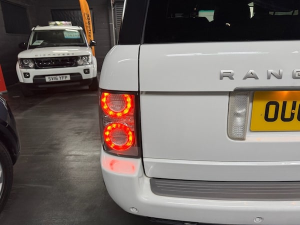 Used Land Rover Range Rover 2011 for sale - 76291177: Photo 11