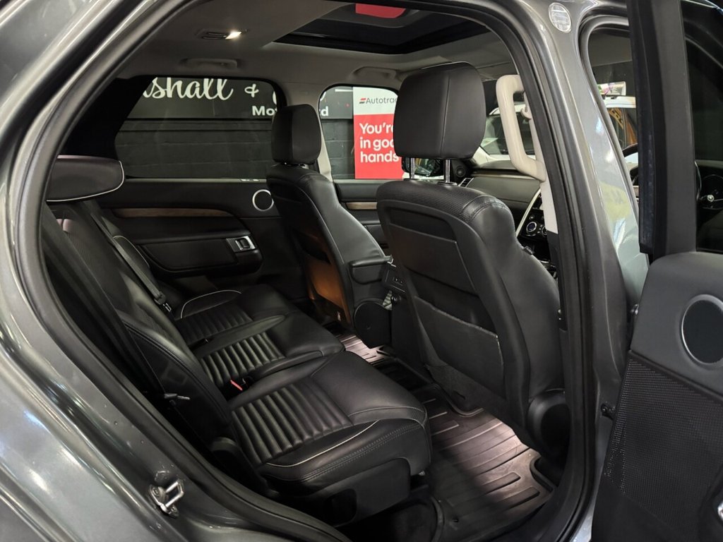Used Land Rover Discovery 2017 for sale - 76367957: Photo 30