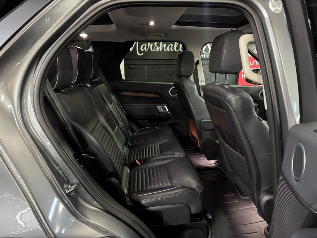 Used Land Rover Discovery 2017 for sale - 76367957: Photo 31