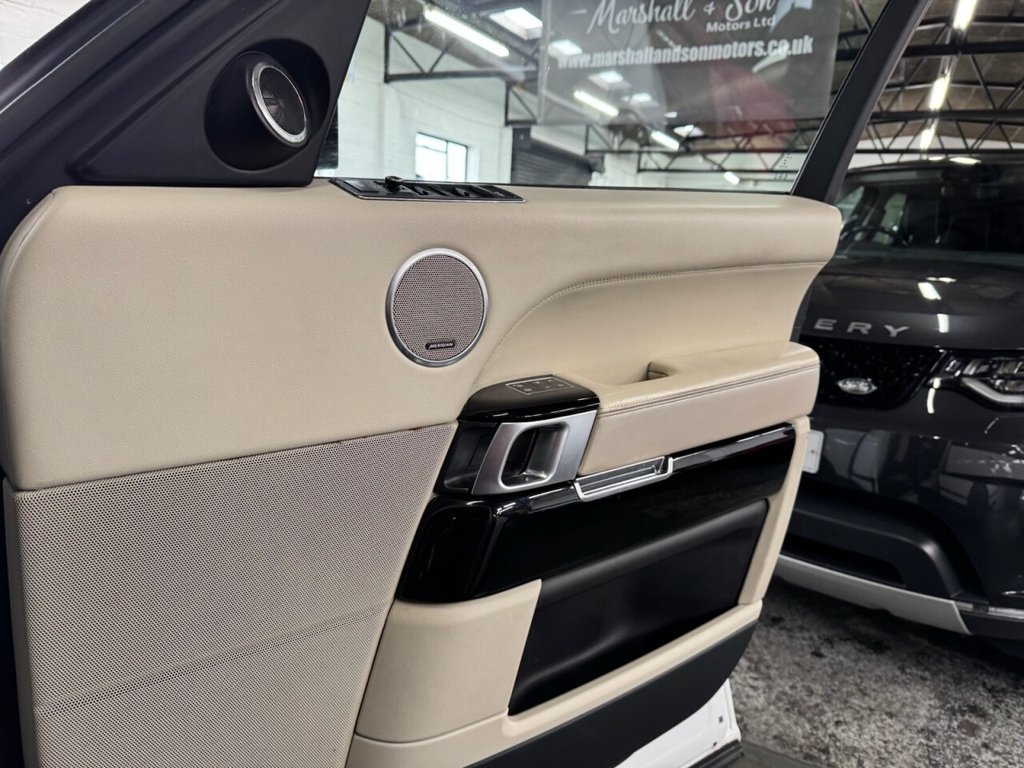 Used Land Rover Range Rover 2014 for sale - 77200319: Photo 18