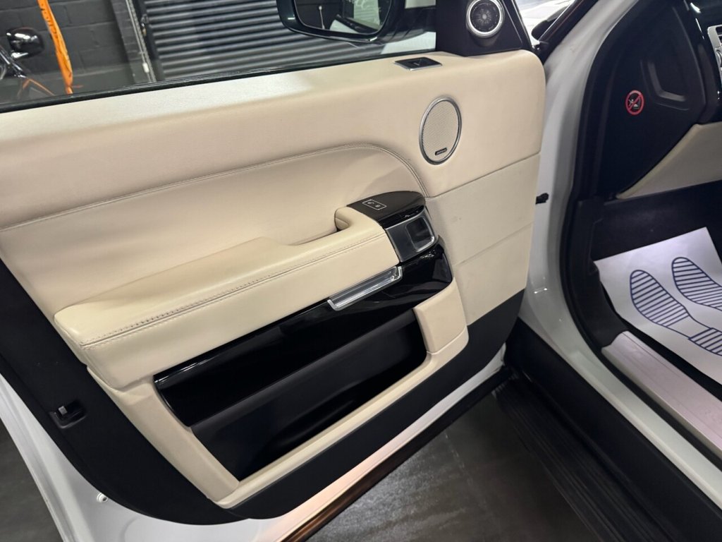 Used Land Rover Range Rover 2014 for sale - 77200319: Photo 40
