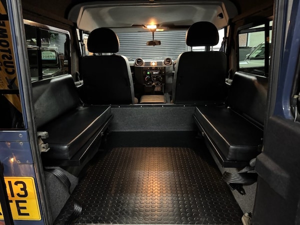Used Land Rover Defender 90 2013 for sale - 73632018: Photo 26