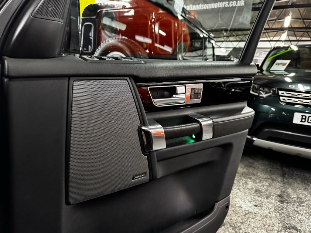 Used Land Rover Discovery 2014 for sale - 78044481: Photo 13