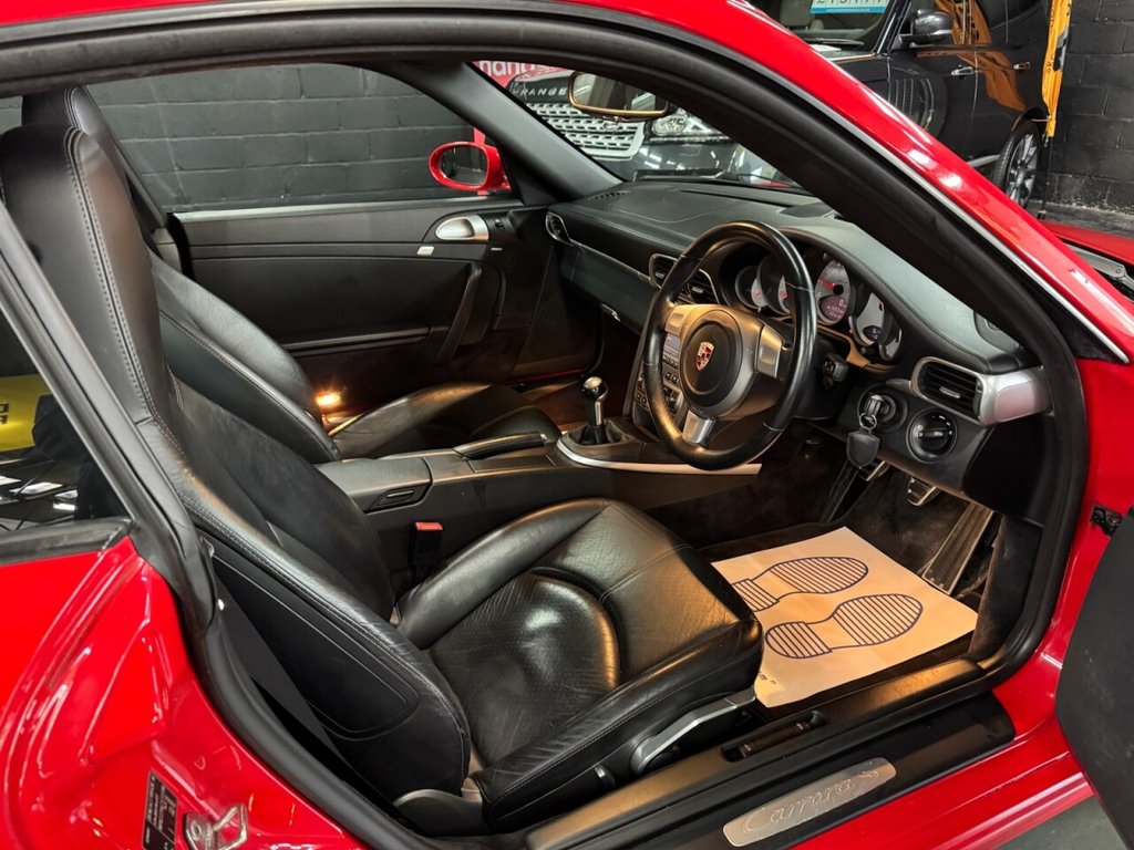 Used Porsche 911 2006 for sale - 76395859: Photo 22