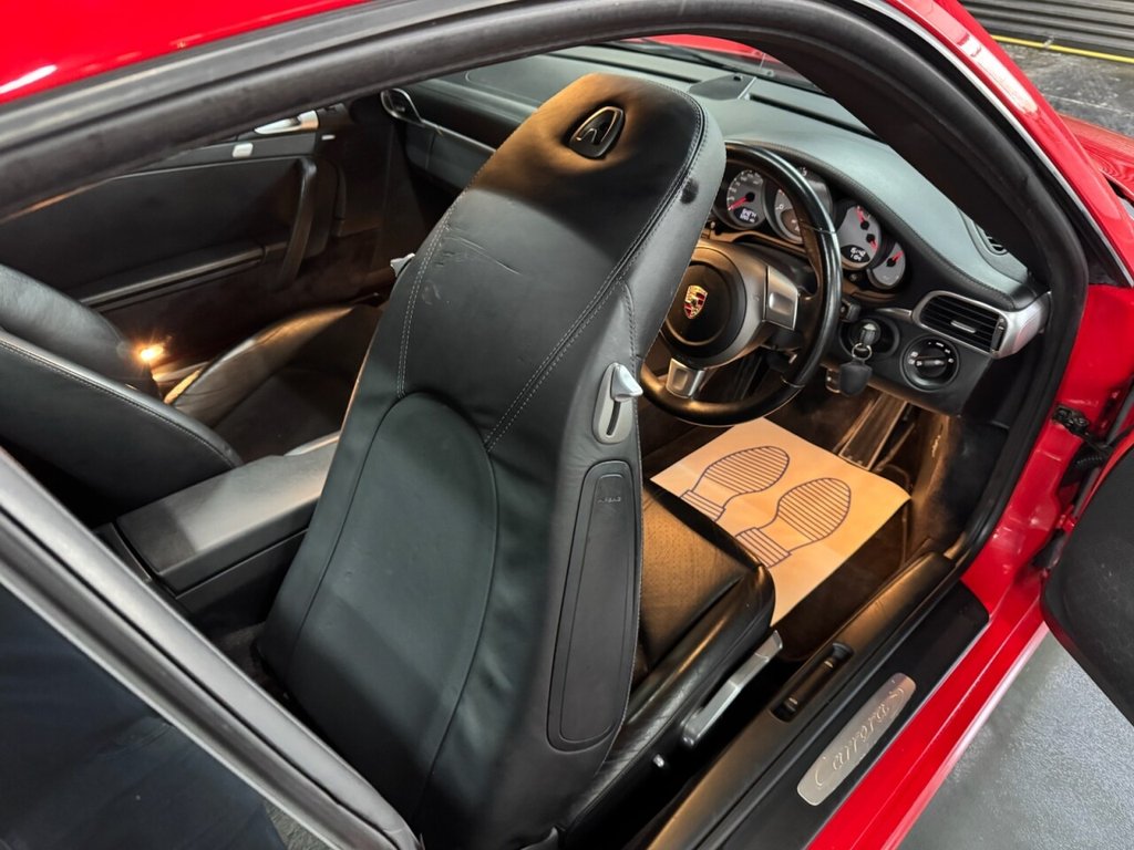 Used Porsche 911 2006 for sale - 76395859: Photo 23