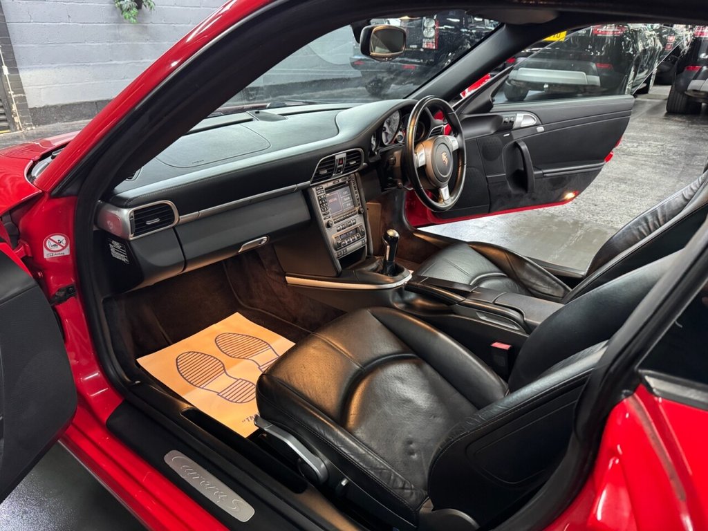 Used Porsche 911 2006 for sale - 76395859: Photo 27