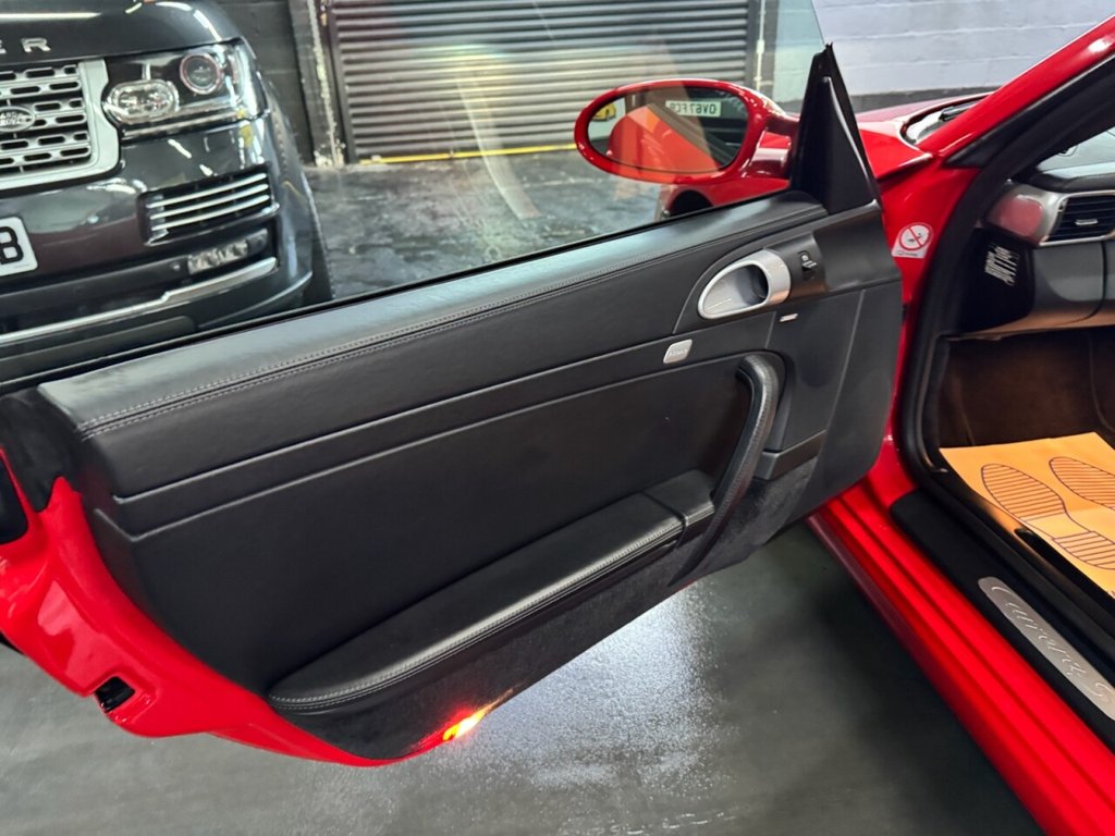 Used Porsche 911 2006 for sale - 76395859: Photo 28