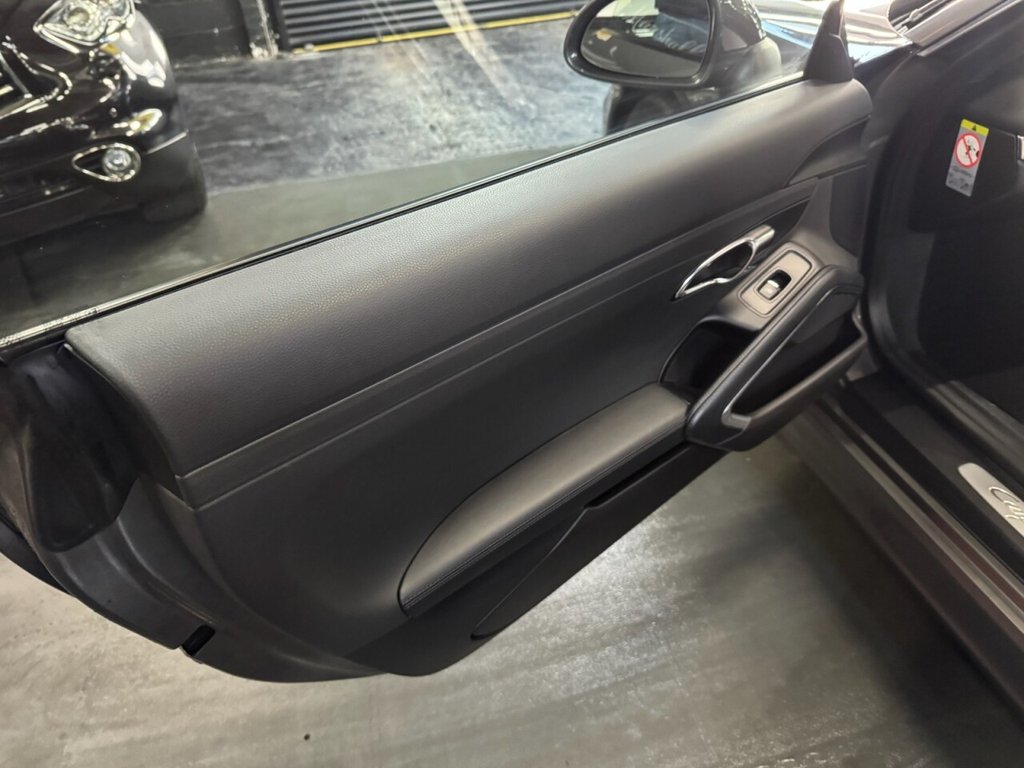 Used Porsche Cayman 2014 for sale - 77227206: Photo 28