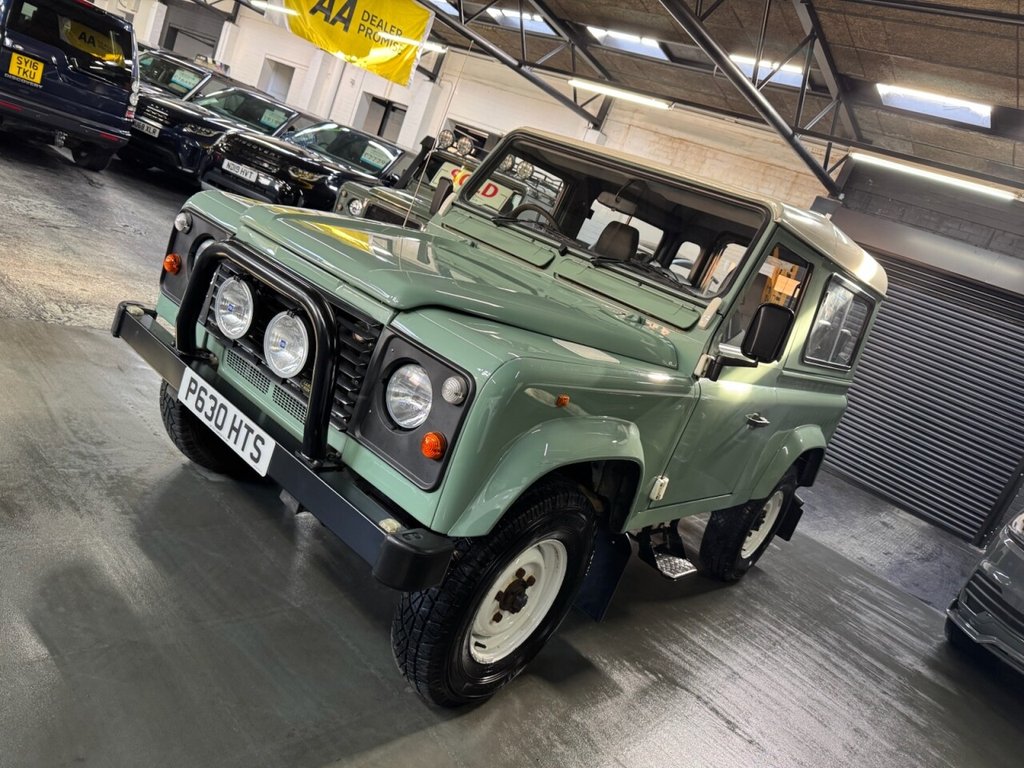 Used Land Rover Defender 1997 for sale - 77667282: Photo 11