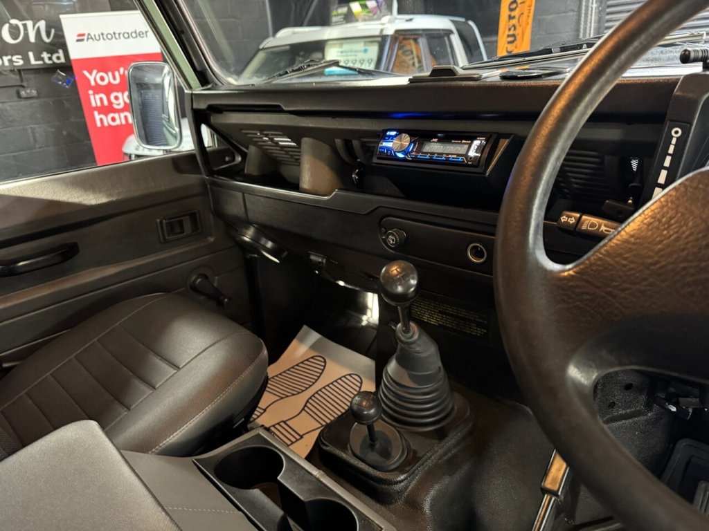 Used Land Rover Defender 1997 for sale - 77667282: Photo 17