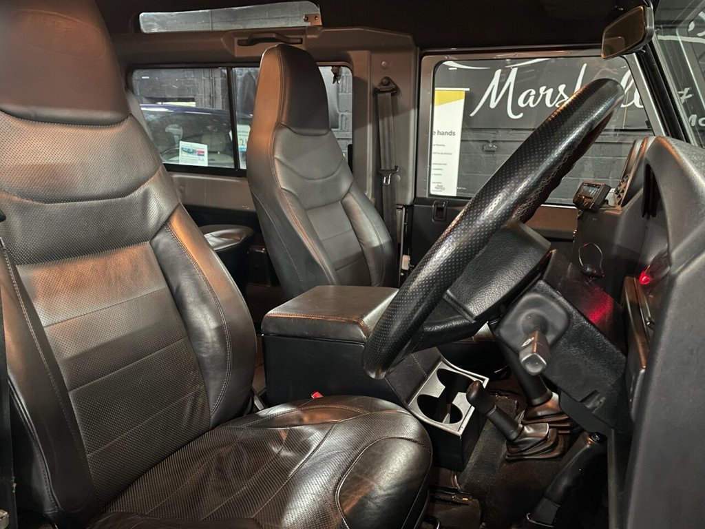 Used Land Rover Defender 90 2013 for sale - 77668878: Photo 14