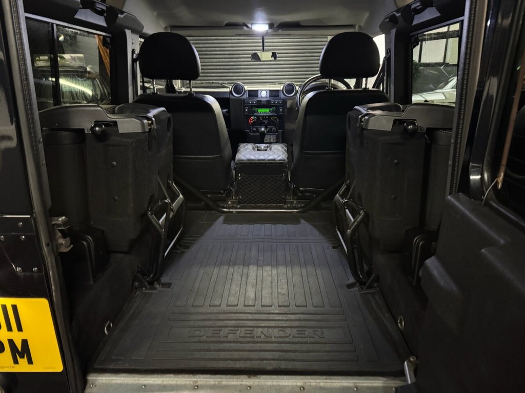 Used Land Rover Defender 90 2011 for sale - 77212819: Photo 23