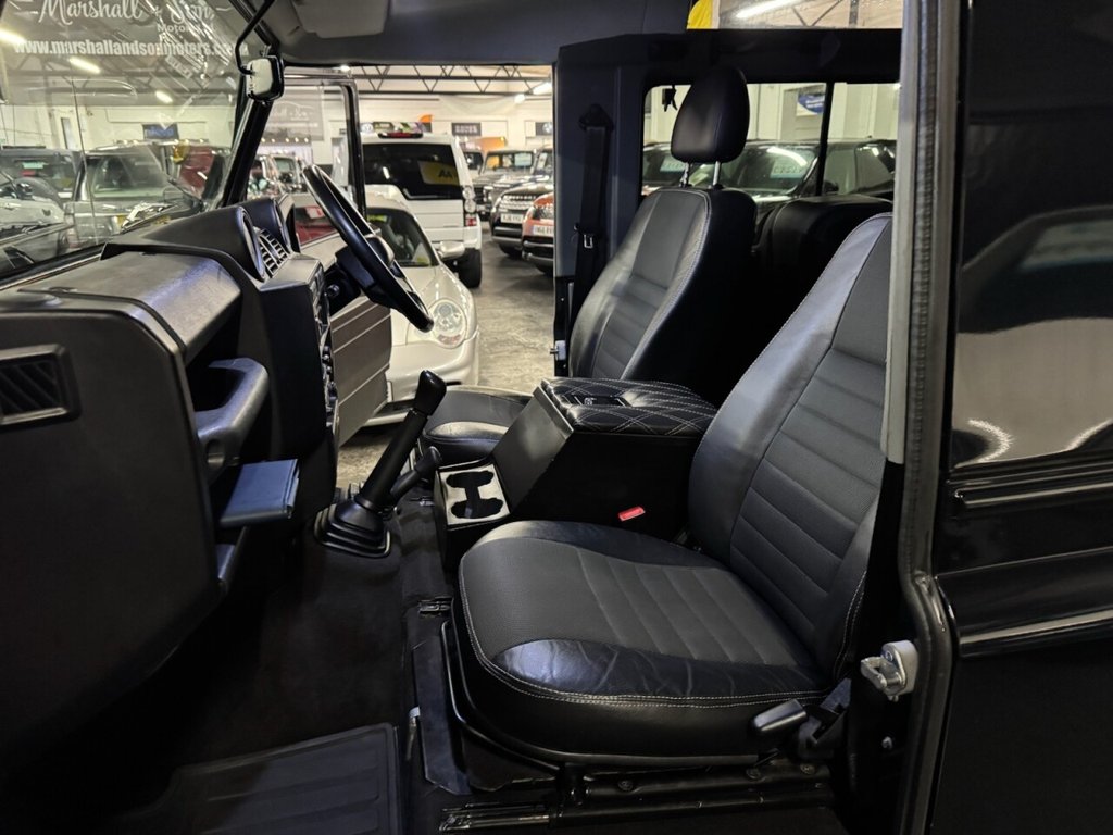 Used Land Rover Defender 90 2011 for sale - 77212819: Photo 27