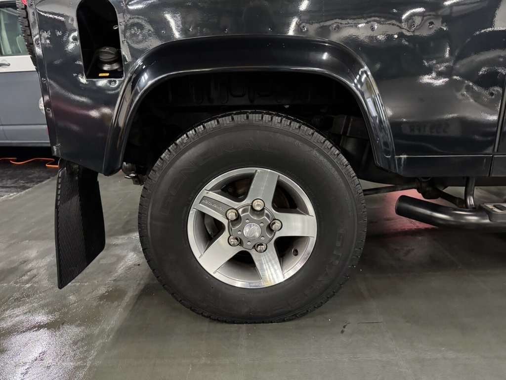 Used Land Rover Defender 90 2011 for sale - 77212819: Photo 5