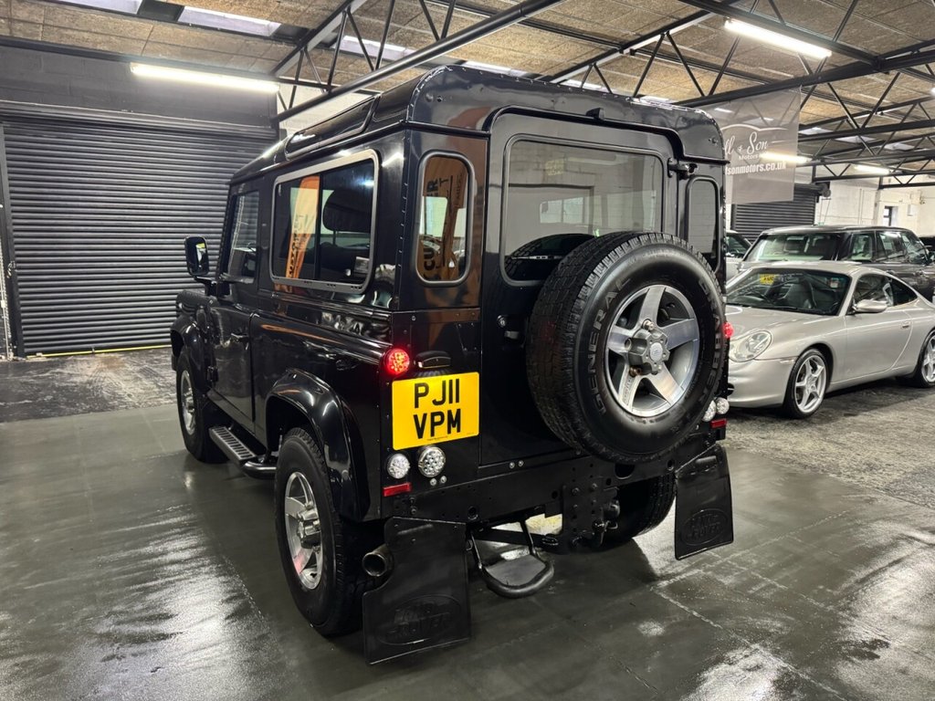 Used Land Rover Defender 90 2011 for sale - 77212819: Photo 9