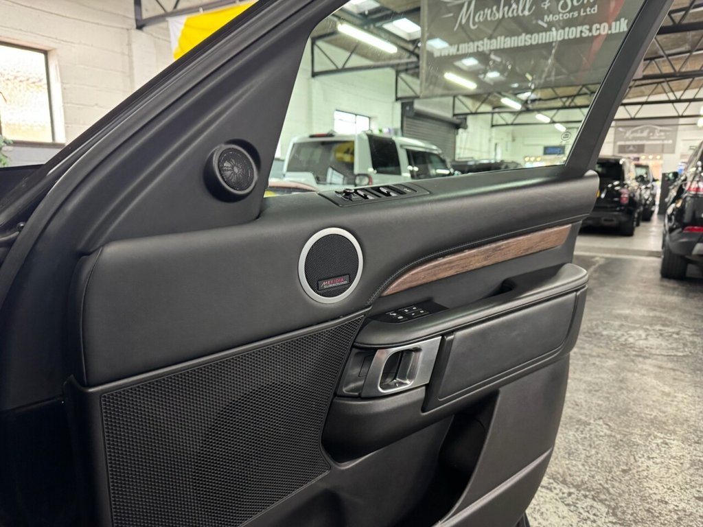 Used Land Rover Discovery 2018 for sale - 76356655: Photo 17