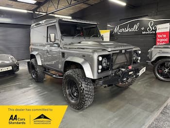 Used Land Rover Defender 2010 for sale - 79666836: Photo