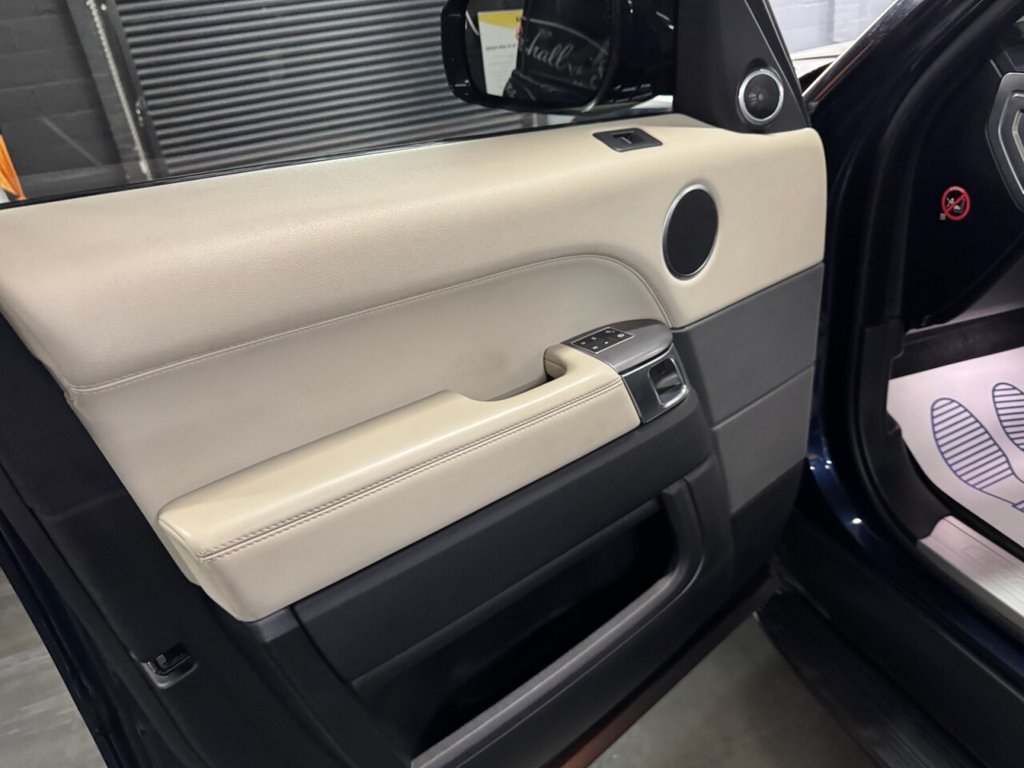 Used Land Rover Range Rover Sport 2017 for sale - 76345592: Photo 42