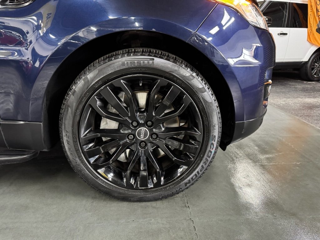 Used Land Rover Range Rover Sport 2017 for sale - 76345592: Photo 8