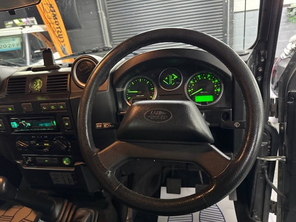 Used Land Rover Defender 2007 for sale - 76304300: Photo 23