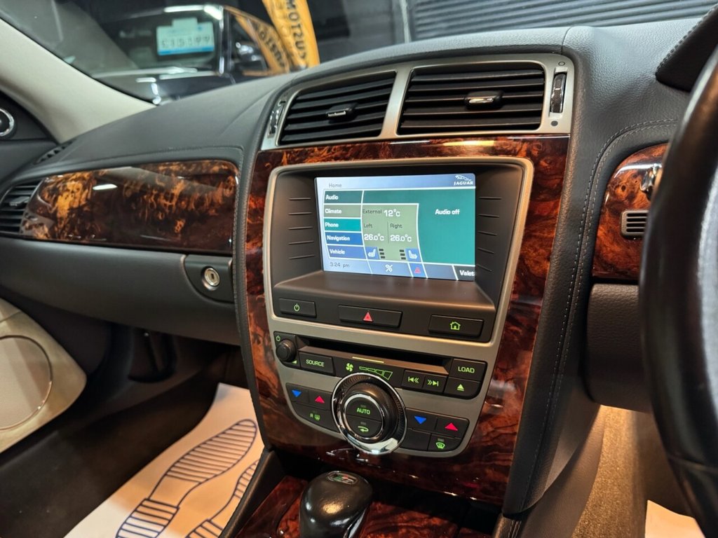 Used Jaguar XKR 2007 for sale - 76406416: Photo 17