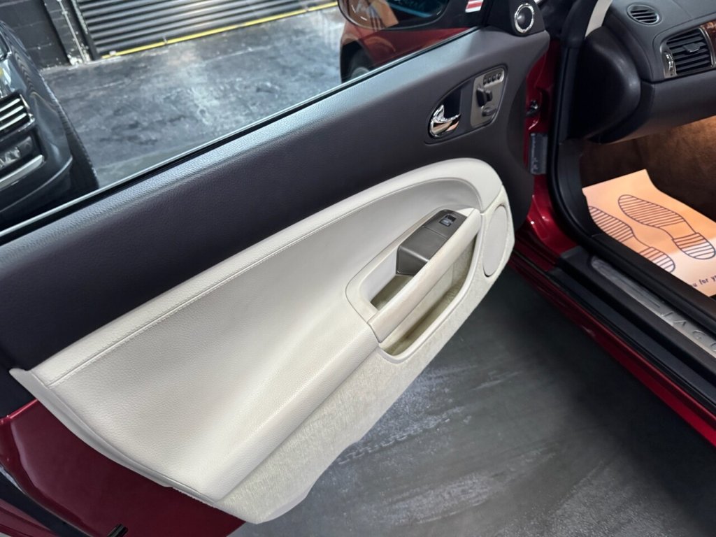 Used Jaguar XKR 2007 for sale - 76406416: Photo 25