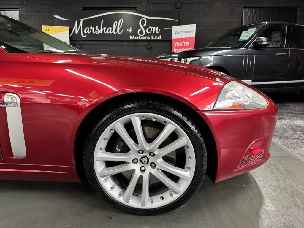 Used Jaguar XKR 2007 for sale - 76406416: Photo 5