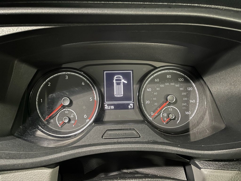 Used Volkswagen Transporter 2020 for sale - 77668895: Photo 31