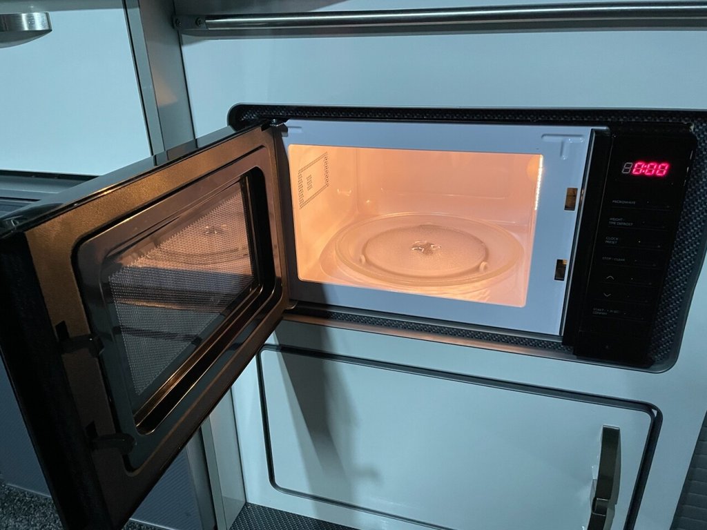 Used Volkswagen Transporter 2020 for sale - 77668895: Photo 41