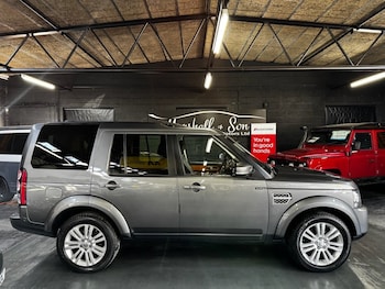 Used Land Rover Discovery 2015 for sale - 78372847: Photo