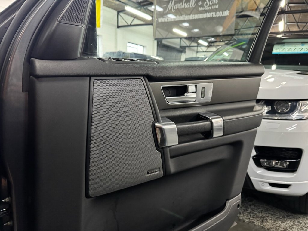 Used Land Rover Discovery 2016 for sale - 77288230: Photo 14