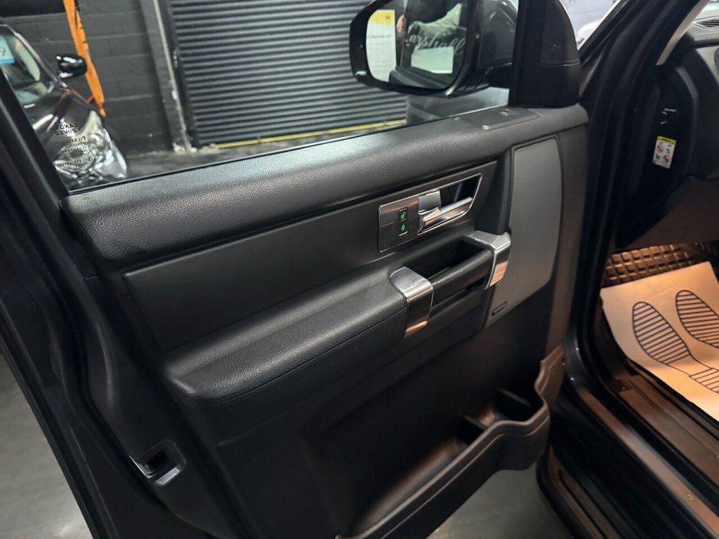 Used Land Rover Discovery 2016 for sale - 77288230: Photo 30