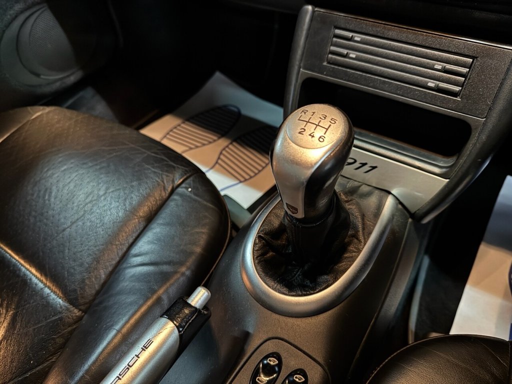 Used Porsche 911 2000 for sale - 77534843: Photo 21