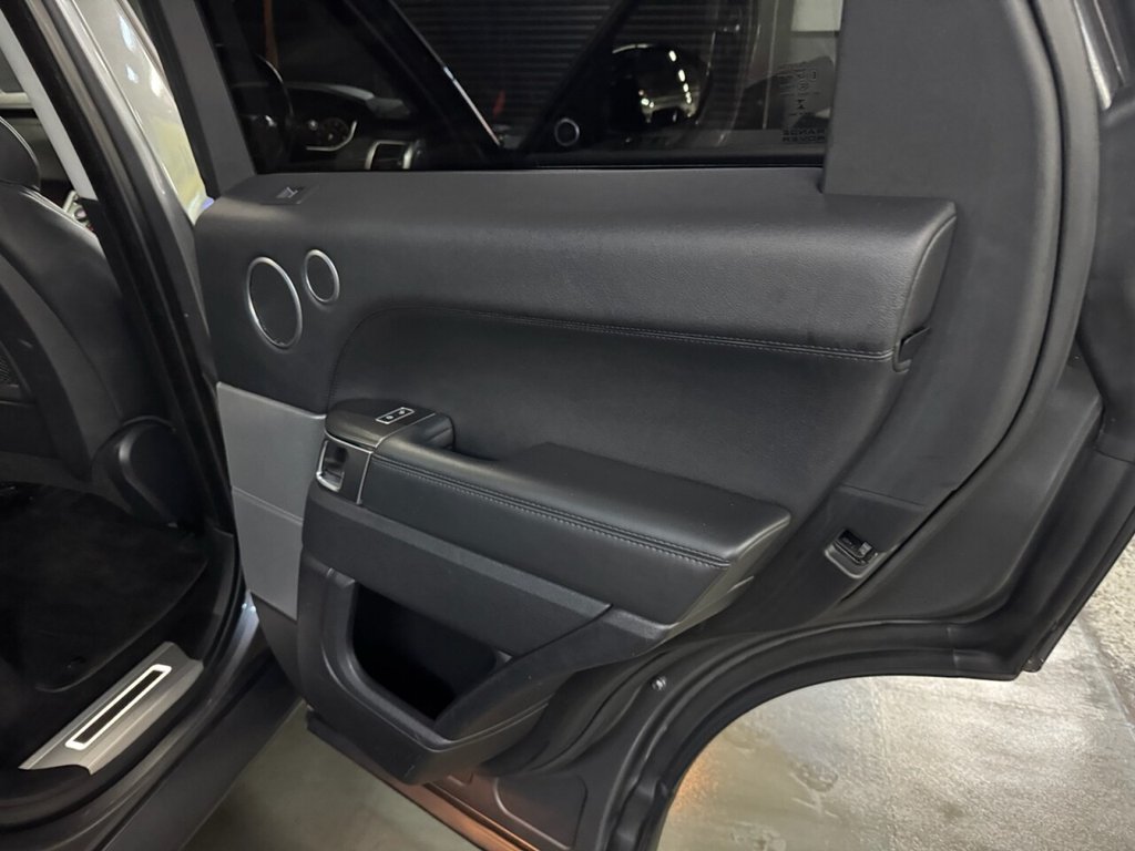 Used Land Rover Range Rover Sport 2017 for sale - 76396327: Photo 30