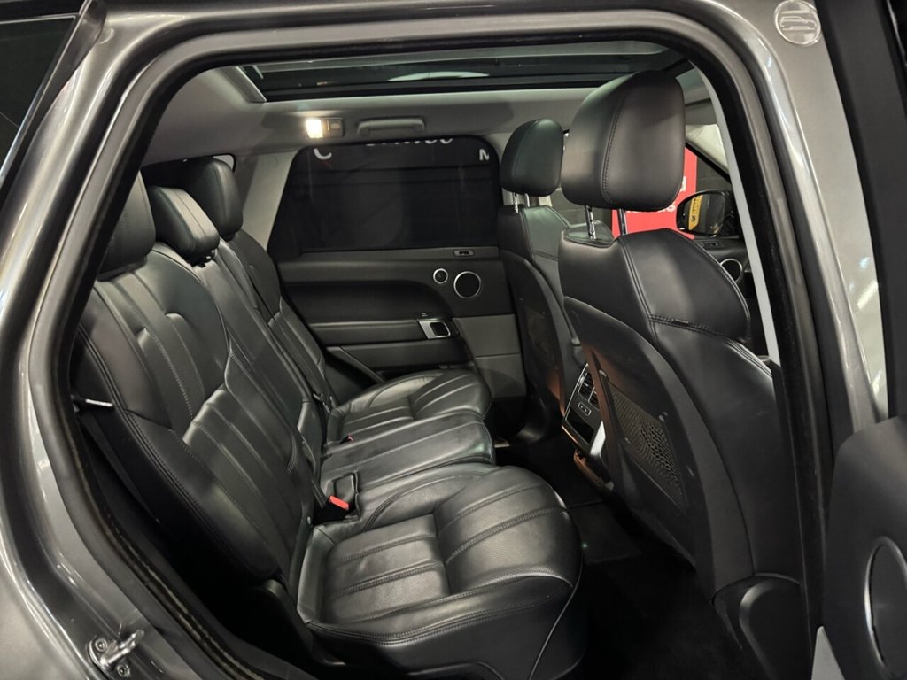 Used Land Rover Range Rover Sport 2017 for sale - 76396327: Photo 32