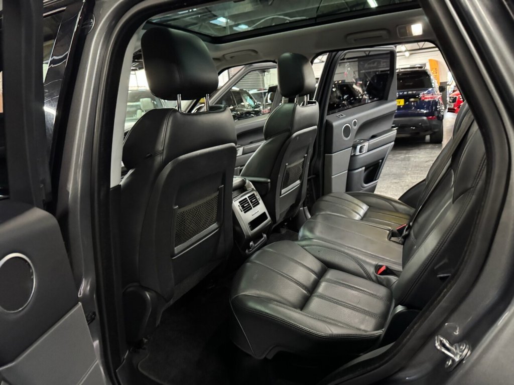 Used Land Rover Range Rover Sport 2017 for sale - 76396327: Photo 34