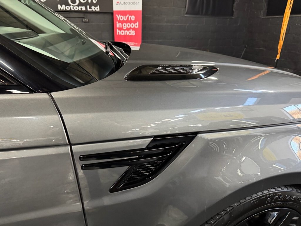 Used Land Rover Range Rover Sport 2017 for sale - 76396327: Photo 5