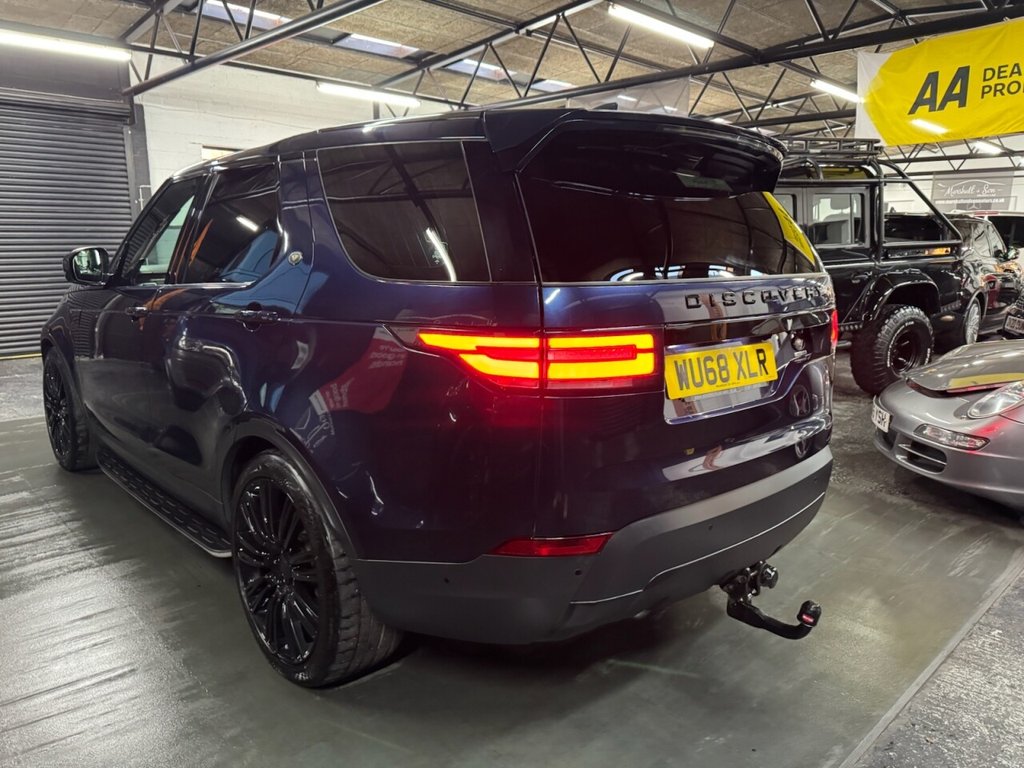 Used Land Rover Discovery 2018 for sale - 76632236: Photo 10