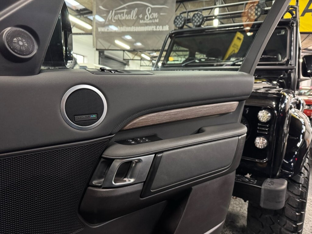 Used Land Rover Discovery 2018 for sale - 76632236: Photo 17