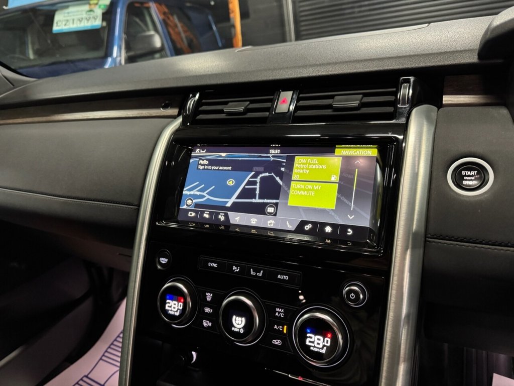 Used Land Rover Discovery 2018 for sale - 76632236: Photo 24