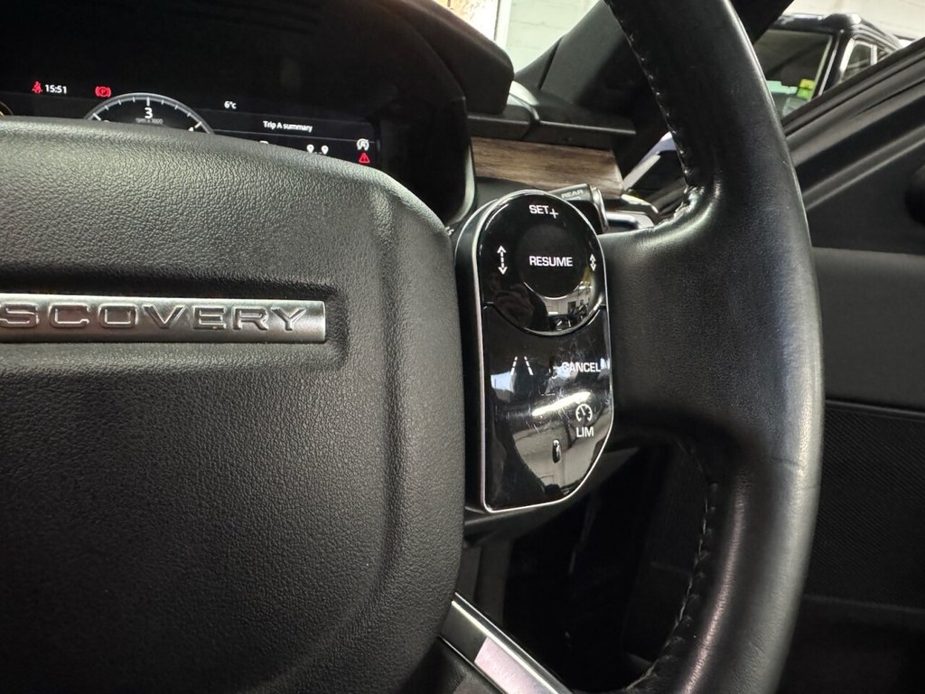 Used Land Rover Discovery 2018 for sale - 76632236: Photo 27