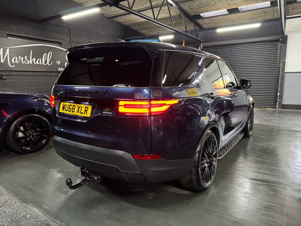 Used Land Rover Discovery 2018 for sale - 76632236: Photo 5