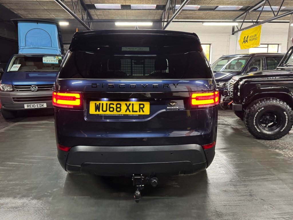 Used Land Rover Discovery 2018 for sale - 76632236: Photo 9