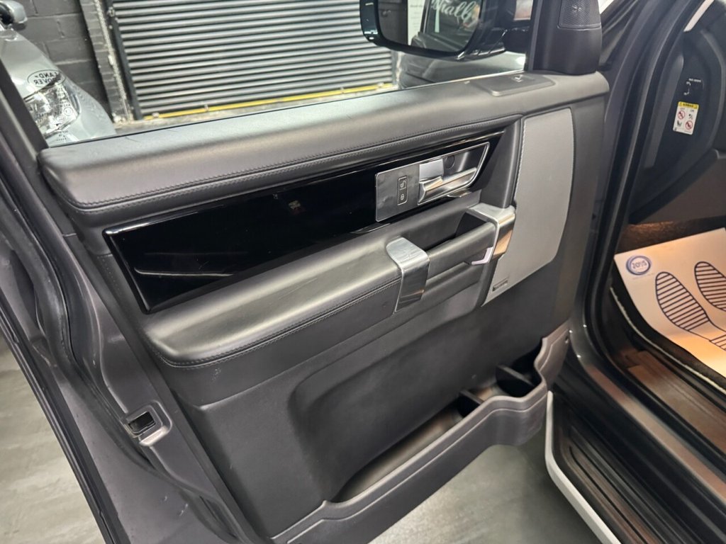 Used Land Rover Discovery 2016 for sale - 77250165: Photo 41