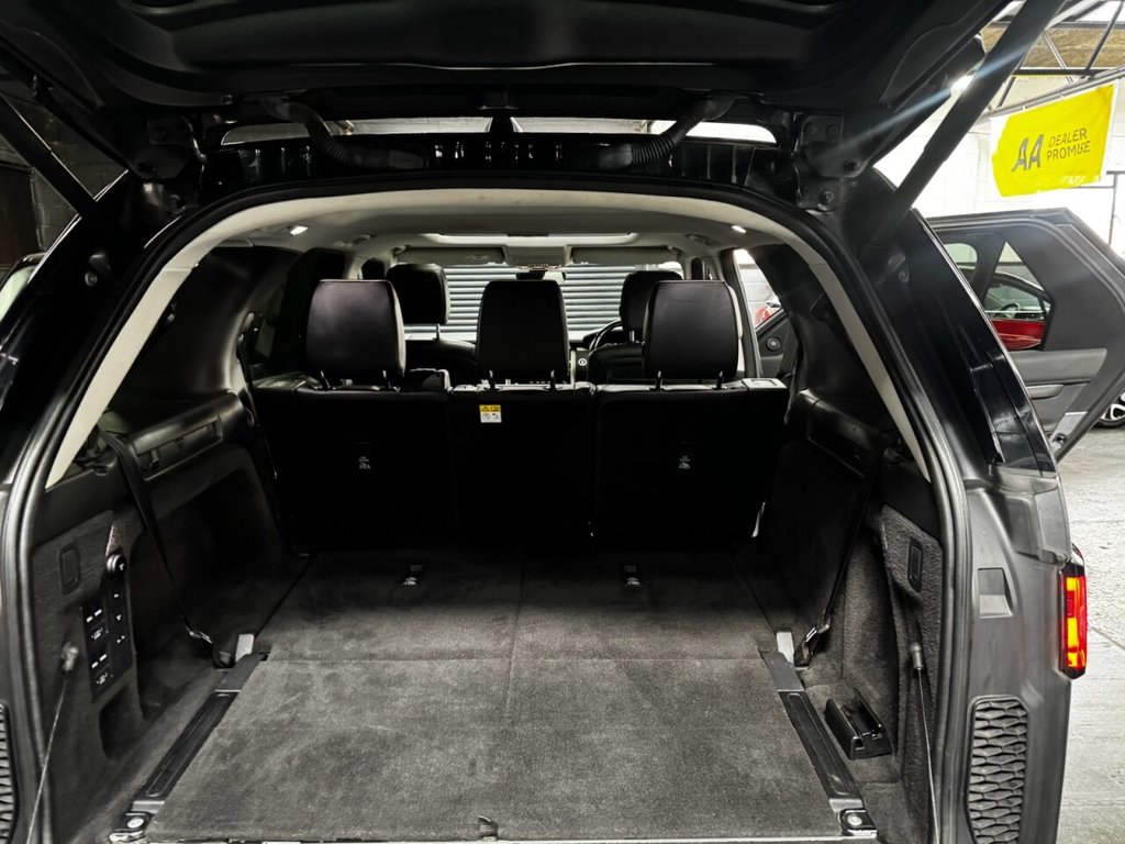 Used Land Rover Discovery 2018 for sale - 77821440: Photo 30