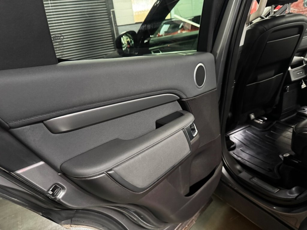 Used Land Rover Discovery 2018 for sale - 77821440: Photo 34