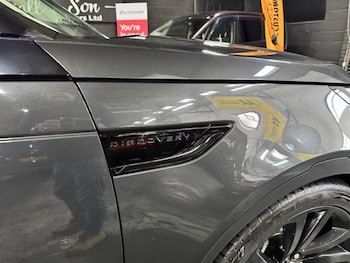 Used Land Rover Discovery 2019 for sale - 77534009: Photo