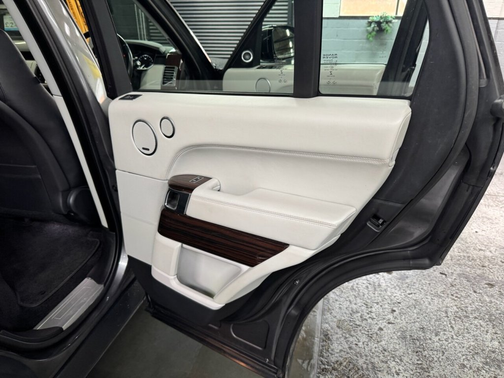 Used Land Rover Range Rover 2014 for sale - 76581965: Photo 28